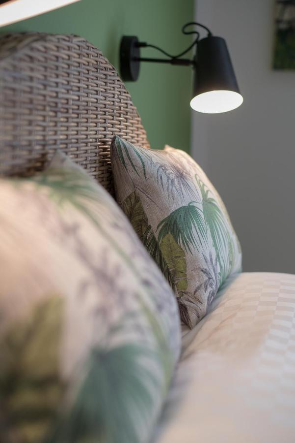 Sur Le Quai Bed and Breakfast Καρκασόν Εξωτερικό φωτογραφία